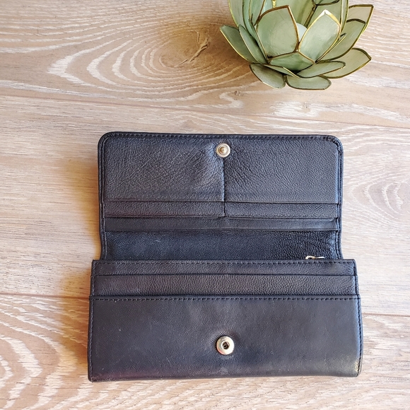 Jimmy Choo Star Studded Leather  Wallet - Picture 7 of 15